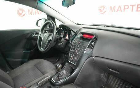 Opel Astra J, 2012 год, 560 000 рублей, 10 фотография