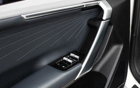 Geely Atlas, 2023 год, 2 650 000 рублей, 21 фотография