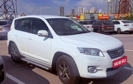 Toyota RAV4, 2012 год, 1 850 000 рублей, 2 фотография