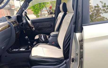 Toyota Land Cruiser Prado 90 рестайлинг, 1998 год, 1 370 000 рублей, 10 фотография