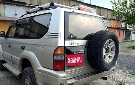 Toyota Land Cruiser Prado 90 рестайлинг, 1998 год, 1 370 000 рублей, 4 фотография
