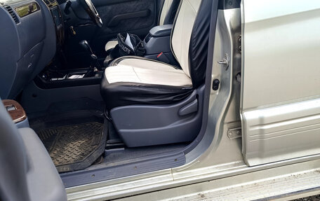 Toyota Land Cruiser Prado 90 рестайлинг, 1998 год, 1 370 000 рублей, 11 фотография