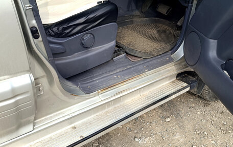 Toyota Land Cruiser Prado 90 рестайлинг, 1998 год, 1 370 000 рублей, 12 фотография