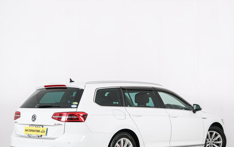 Volkswagen Passat B8 рестайлинг, 2016 год, 1 499 000 рублей, 7 фотография