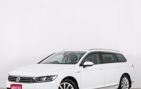Volkswagen Passat B8 рестайлинг, 2016 год, 1 499 000 рублей, 4 фотография