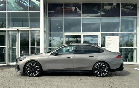 BMW 5 серия, 2024 год, 7 990 000 рублей, 2 фотография