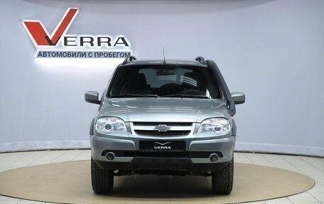 Chevrolet Niva I рестайлинг, 2018 год, 520 000 рублей, 2 фотография