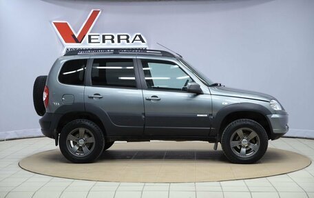 Chevrolet Niva I рестайлинг, 2018 год, 520 000 рублей, 4 фотография