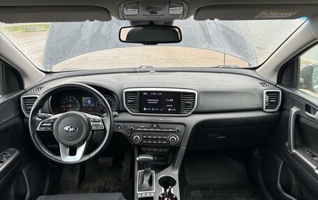 KIA Sportage IV рестайлинг, 2021 год, 2 690 000 рублей, 5 фотография