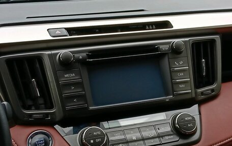 Toyota RAV4, 2014 год, 2 250 000 рублей, 16 фотография