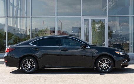 Lexus ES VII, 2017 год, 2 900 000 рублей, 5 фотография