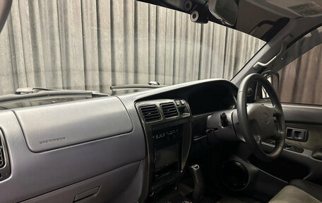 Toyota Hilux Surf III рестайлинг, 1999 год, 1 235 000 рублей, 12 фотография