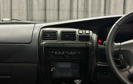 Toyota Hilux Surf III рестайлинг, 1999 год, 1 235 000 рублей, 10 фотография