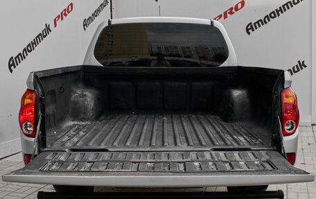 Mitsubishi L200 IV рестайлинг, 2013 год, 1 390 000 рублей, 10 фотография