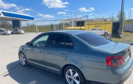 Volkswagen Jetta VI, 2007 год, 600 000 рублей, 4 фотография