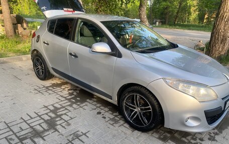Renault Megane III, 2010 год, 450 000 рублей, 19 фотография