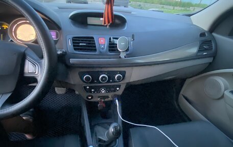 Renault Megane III, 2010 год, 450 000 рублей, 27 фотография