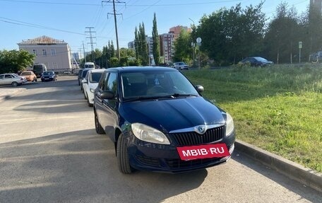 Skoda Fabia II, 2011 год, 450 000 рублей, 2 фотография