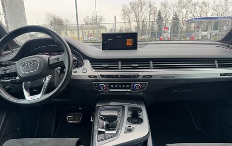 Audi Q7, 2017 год, 3 950 000 рублей, 6 фотография