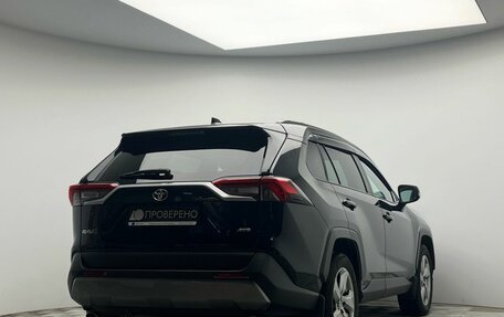 Toyota RAV4, 2021 год, 3 452 000 рублей, 7 фотография