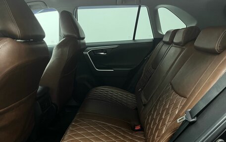 Toyota RAV4, 2021 год, 3 452 000 рублей, 15 фотография