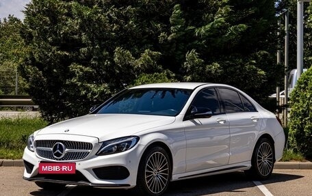 Mercedes-Benz C-Класс, 2015 год, 1 995 000 рублей, 1 фотография