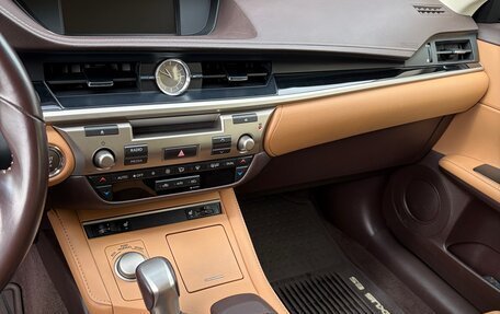 Lexus ES VII, 2015 год, 3 050 000 рублей, 10 фотография