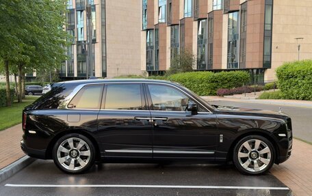 Rolls-Royce Cullinan, 2022 год, 31 900 000 рублей, 6 фотография