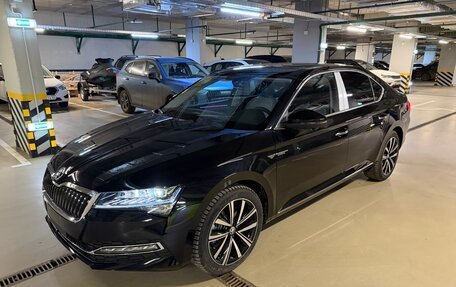 Skoda Superb III рестайлинг, 2025 год, 3 100 000 рублей, 3 фотография