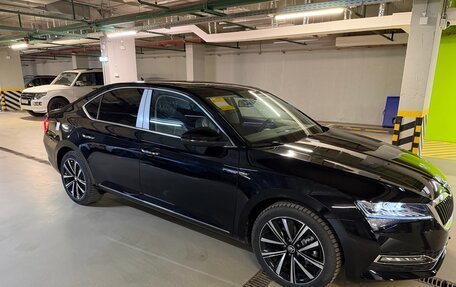 Skoda Superb III рестайлинг, 2025 год, 3 100 000 рублей, 11 фотография