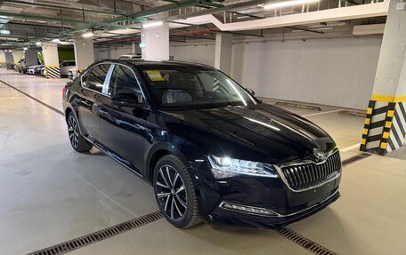 Skoda Superb III рестайлинг, 2025 год, 3 100 000 рублей, 12 фотография