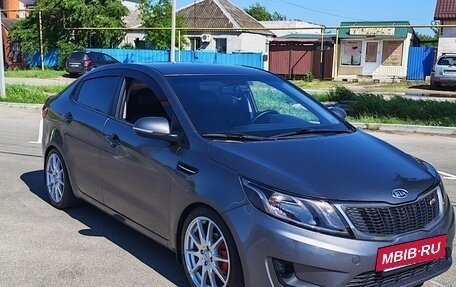 KIA Rio III рестайлинг, 2011 год, 860 000 рублей, 3 фотография