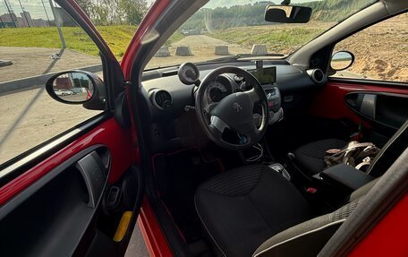 Peugeot 107 I рестайлинг, 2013 год, 560 000 рублей, 15 фотография