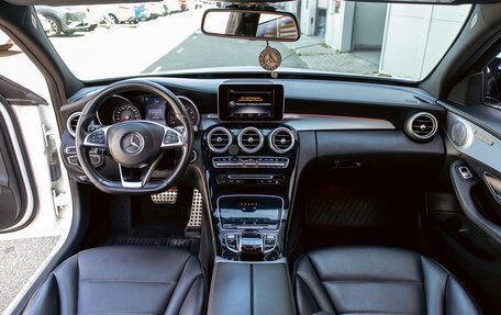 Mercedes-Benz C-Класс, 2015 год, 1 995 000 рублей, 16 фотография