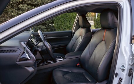 Toyota Camry, 2020 год, 2 895 000 рублей, 11 фотография