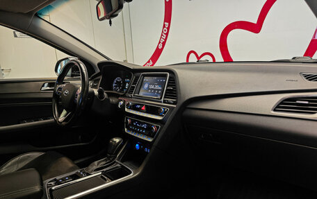 Hyundai Sonata VII, 2018 год, 1 790 000 рублей, 8 фотография