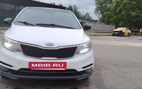 KIA Rio III рестайлинг, 2016 год, 370 000 рублей, 4 фотография