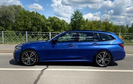 BMW 3 серия, 2019 год, 3 700 000 рублей, 14 фотография