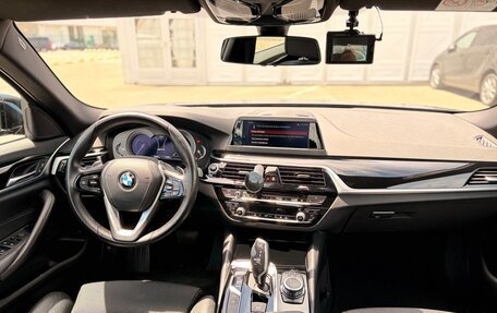 BMW 5 серия, 2019 год, 3 998 000 рублей, 2 фотография
