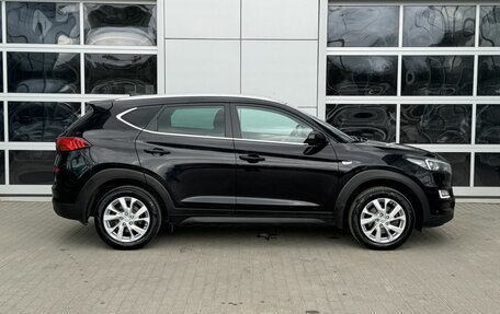Hyundai Tucson III, 2019 год, 2 355 000 рублей, 8 фотография