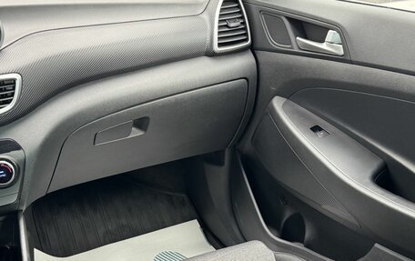 Hyundai Tucson III, 2019 год, 2 355 000 рублей, 16 фотография
