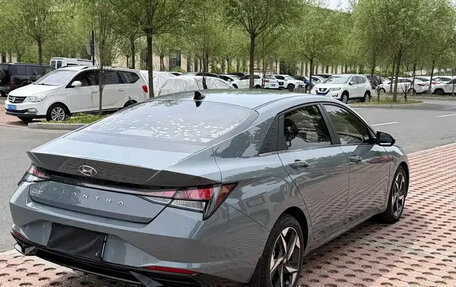 Hyundai Elantra, 2022 год, 1 400 000 рублей, 8 фотография
