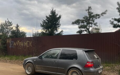 Volkswagen Golf IV, 2003 год, 90 000 рублей, 5 фотография