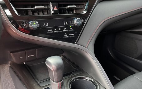 Toyota Camry, 2021 год, 3 455 000 рублей, 14 фотография