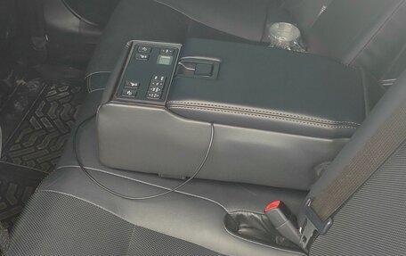 Toyota Camry, 2017 год, 2 300 000 рублей, 10 фотография