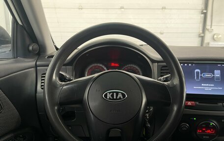 KIA Rio II, 2011 год, 729 000 рублей, 10 фотография