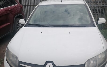 Renault Logan II, 2017 год, 535 000 рублей, 1 фотография
