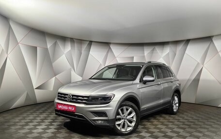 Volkswagen Tiguan II, 2018 год, 2 255 000 рублей, 1 фотография