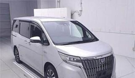 Toyota Esquire I, 2017 год, 1 695 000 рублей, 1 фотография