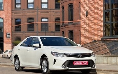 Toyota Camry, 2015 год, 2 700 000 рублей, 1 фотография